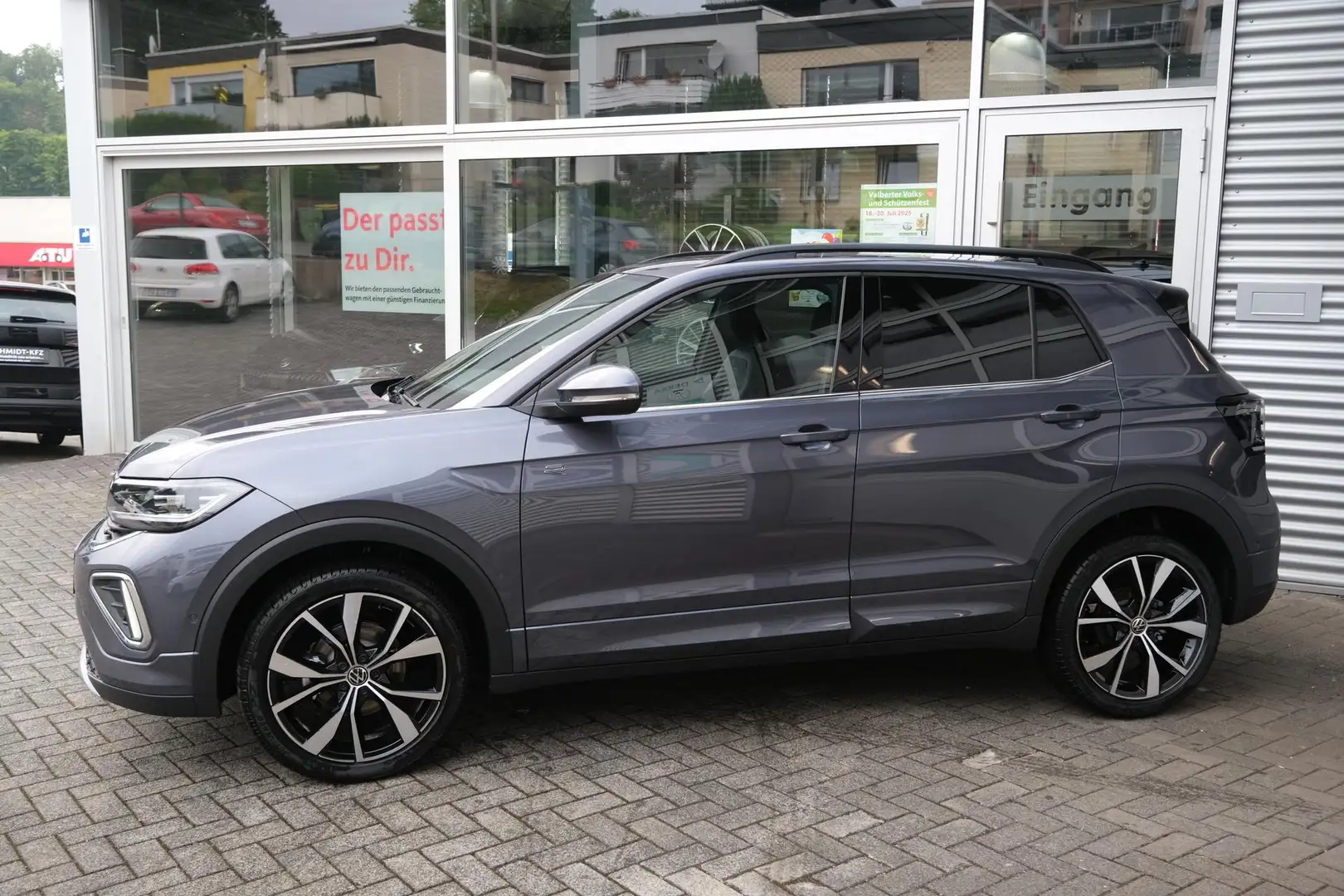 Volkswagen T-Cross 1.5 TSI DSG R-Line AHK Navi Matrix Side-Assist ... Grau - 2