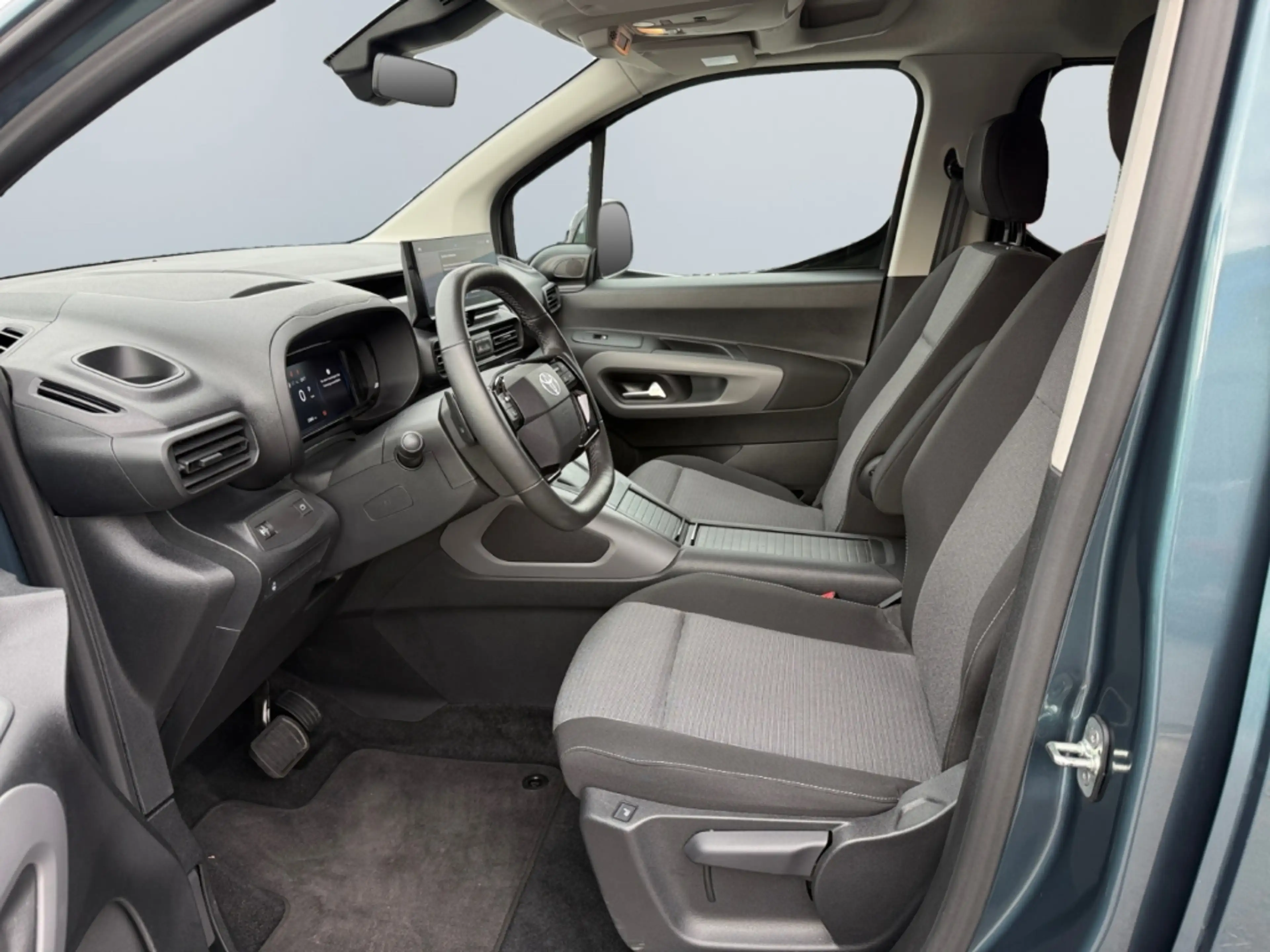 Toyota Proace City Verso L1 Team D *LED*Tempo*PDC*SHZ* — photo 9
