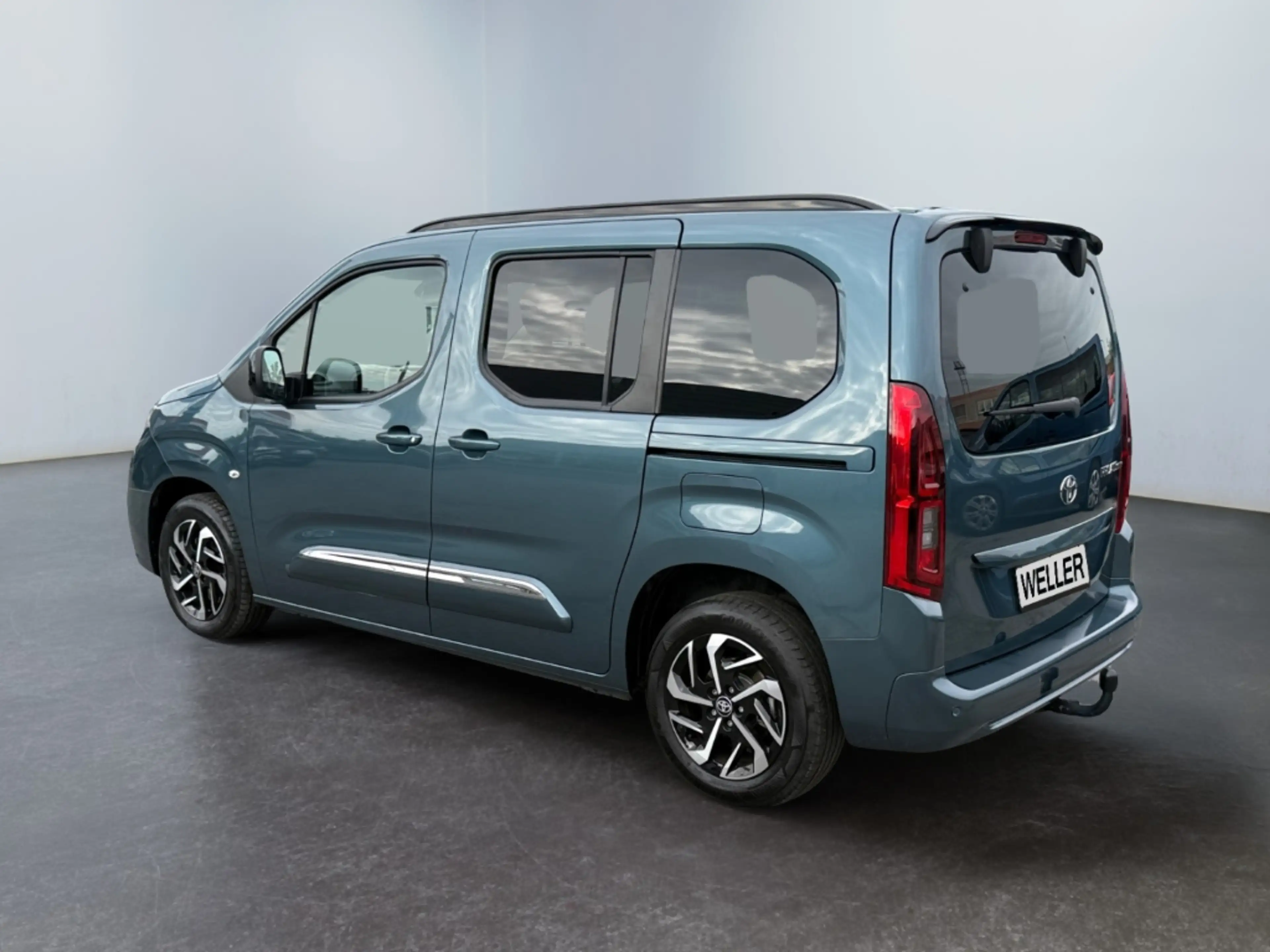 Toyota Proace City Verso L1 Team D *LED*Tempo*PDC*SHZ* — photo 7