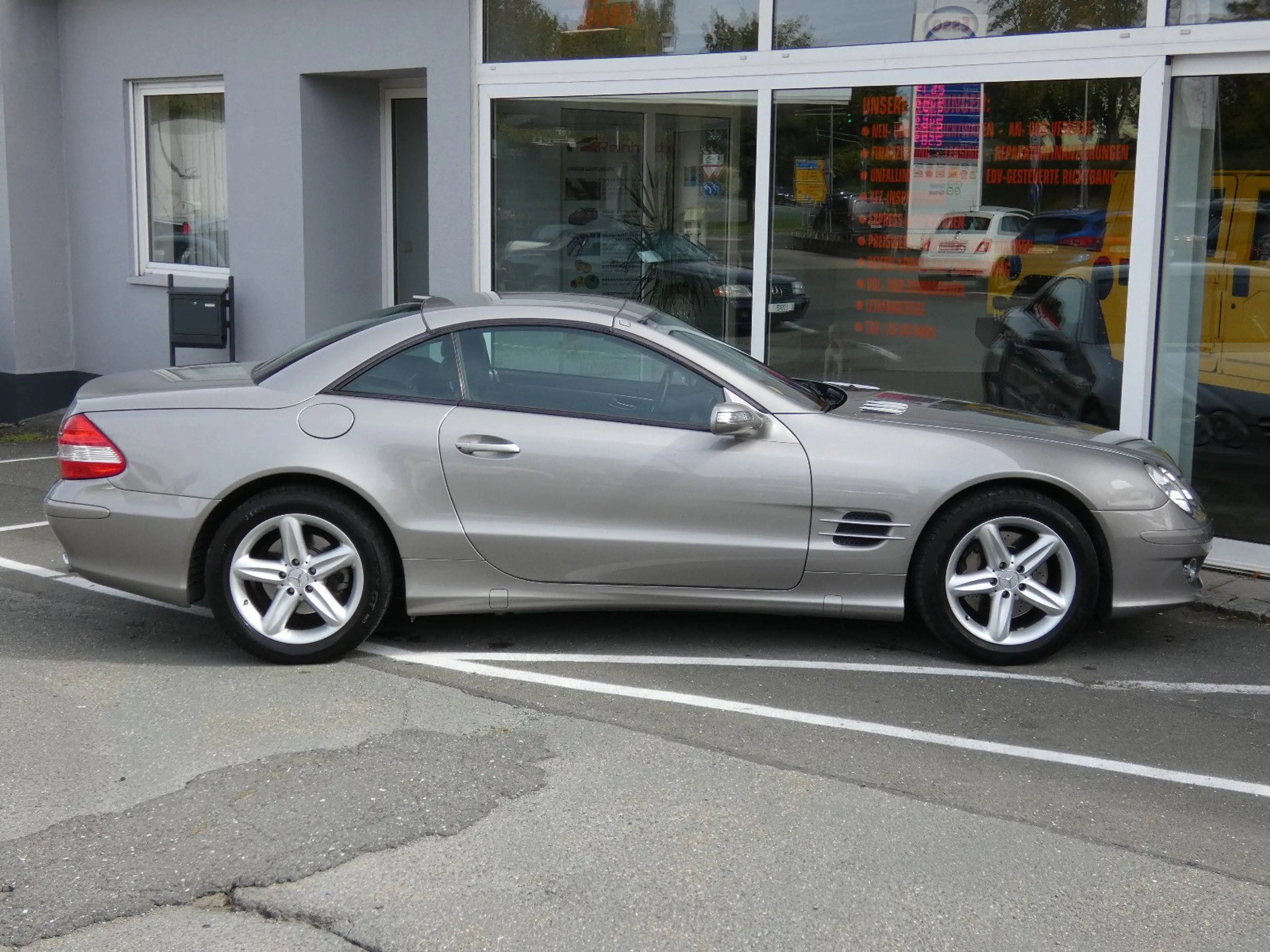 Mercedes-Benz SL 350 Facelift Deutsch Scheckheft Top Zustand! — photo 15