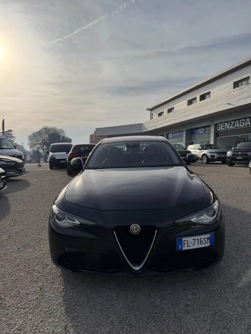 Alfa Romeo Giulia Giulia 2.2 t Business 150cv auto - 1