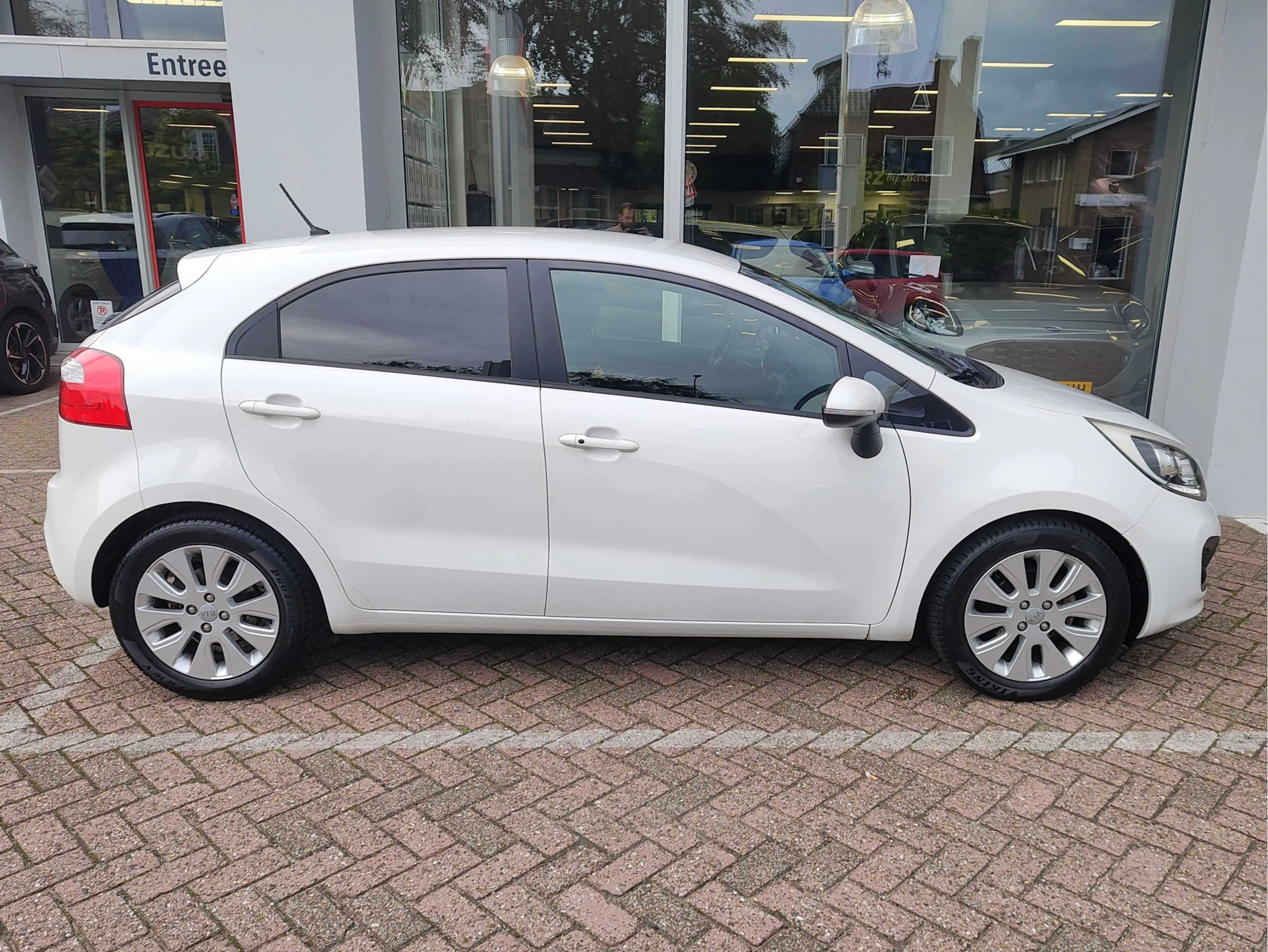 Kia Rio 1.2 CVVT SUPER PACK Clima | Keyless | Cruise Contr — photo 6