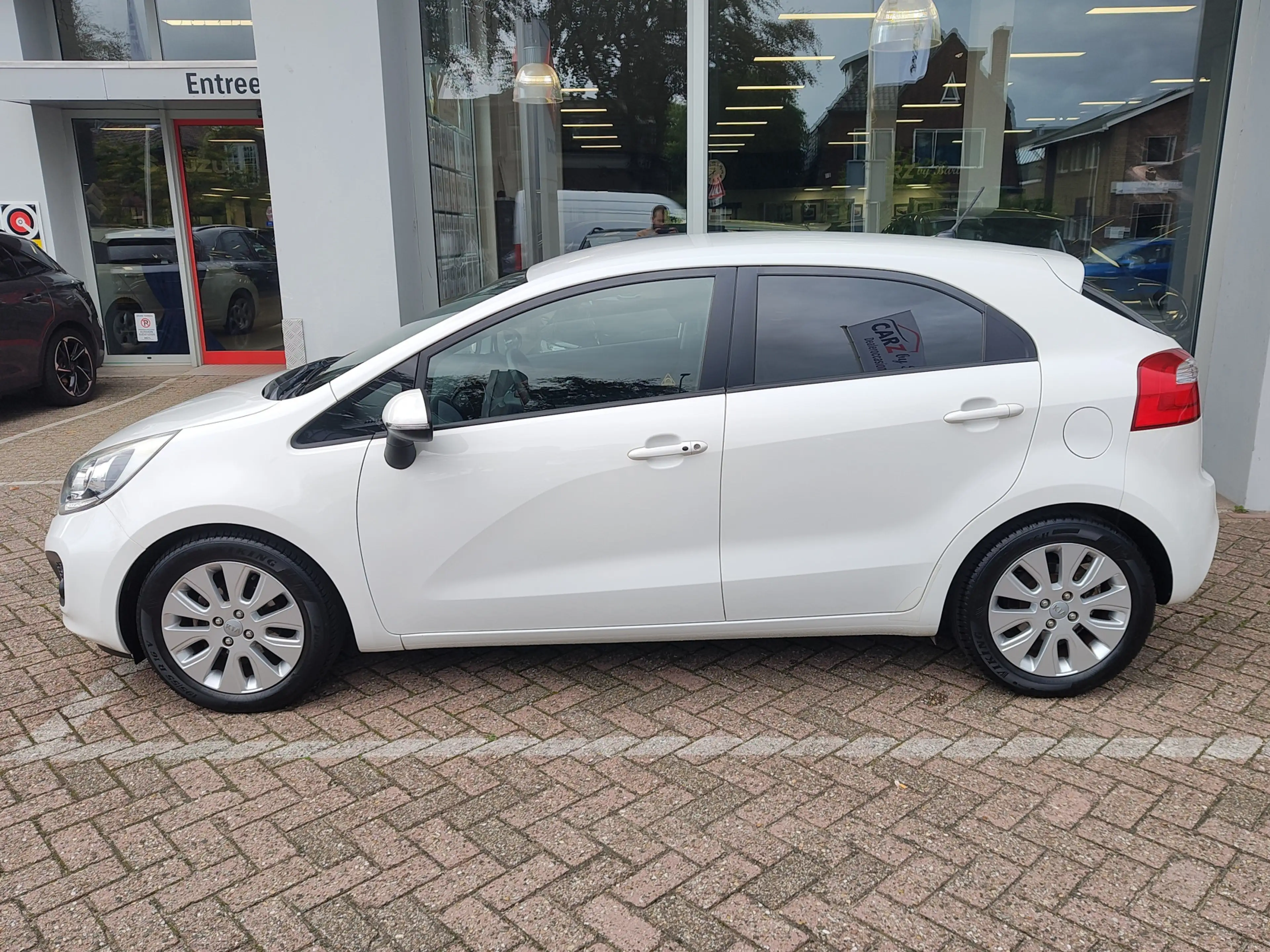 Kia Rio 1.2 CVVT SUPER PACK Clima | Keyless | Cruise Contr — photo 2
