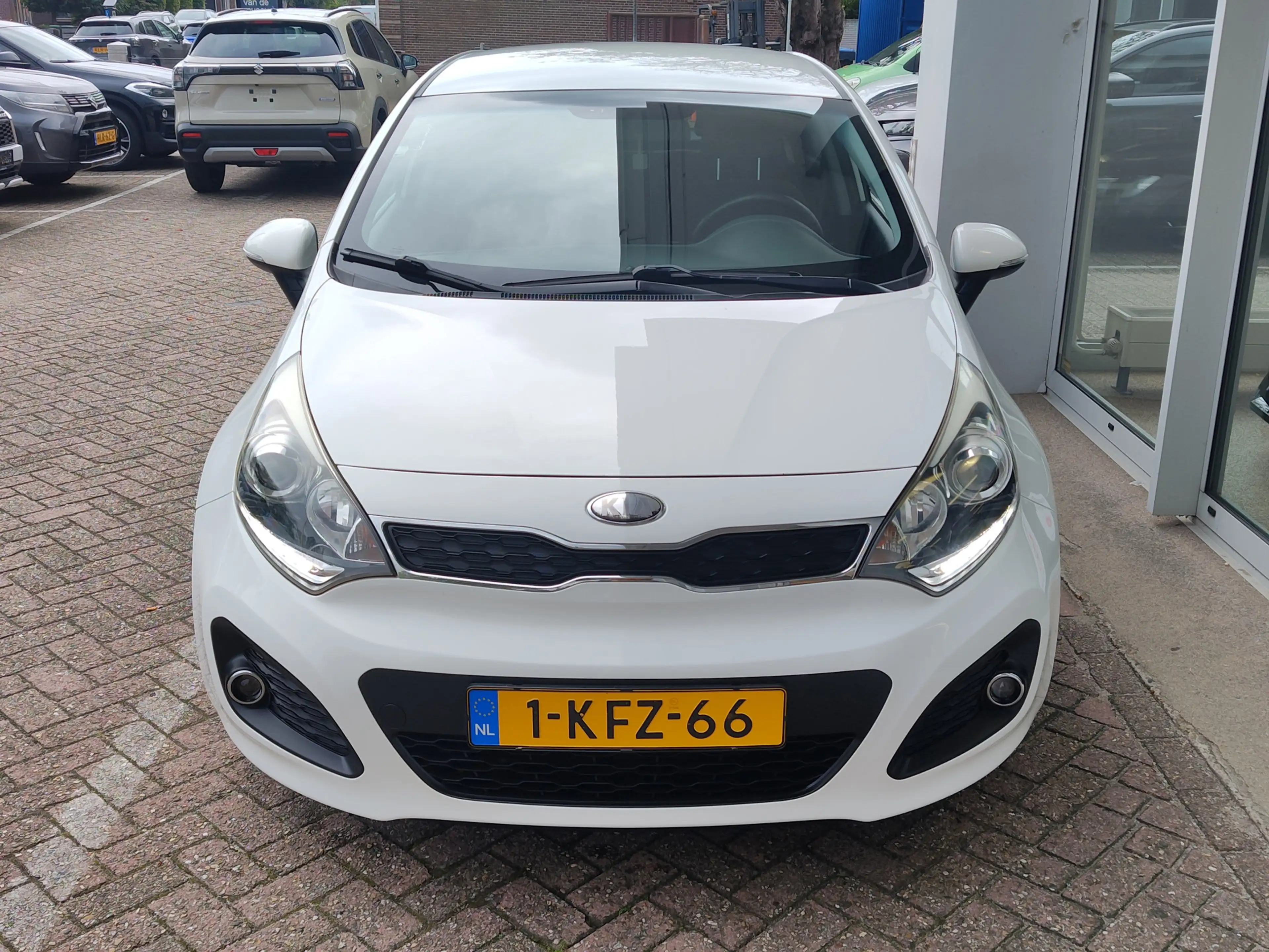 Kia Rio 1.2 CVVT SUPER PACK Clima | Keyless | Cruise Contr — photo 8