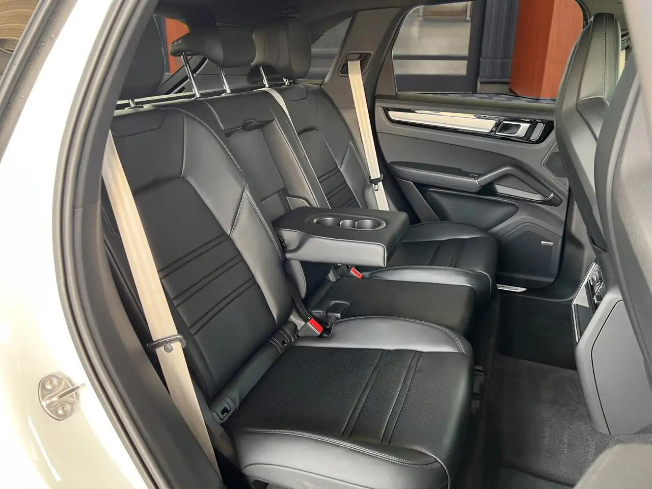 Porsche Cayenne E-Hybrid Platinum Edition SportDesign, миниатюра 21