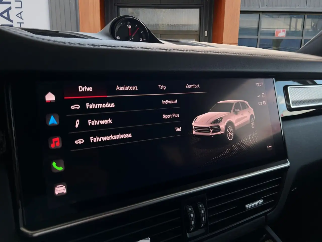 Porsche Cayenne E-Hybrid Platinum Edition SportDesign, миниатюра 12
