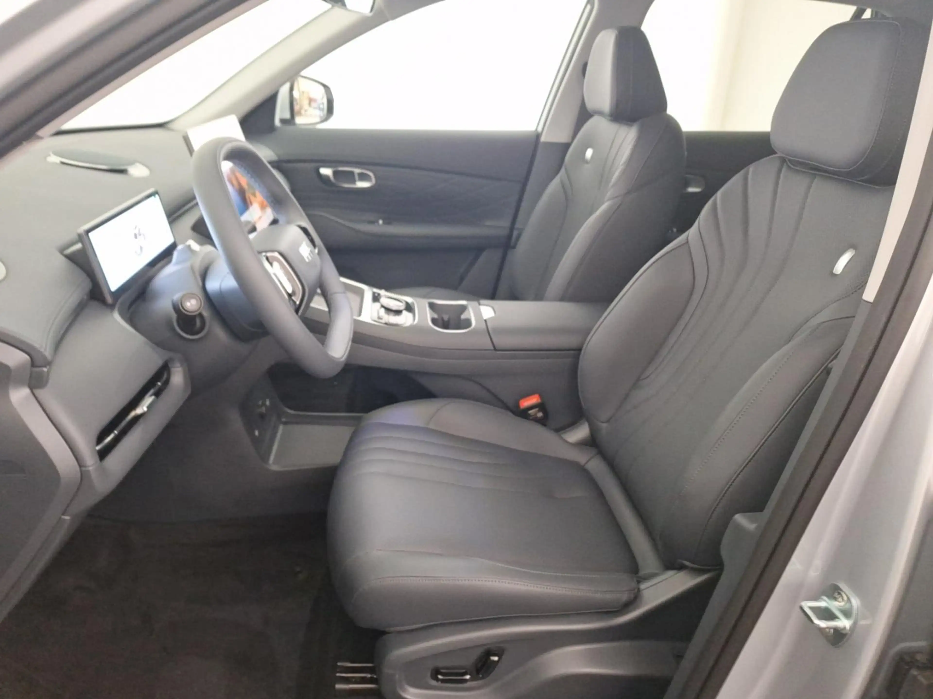 Geely Starray EM-i EM-i PRO PHEV*LEDER*ZETELVERWARMING*360° CAMERA*D — photo 8