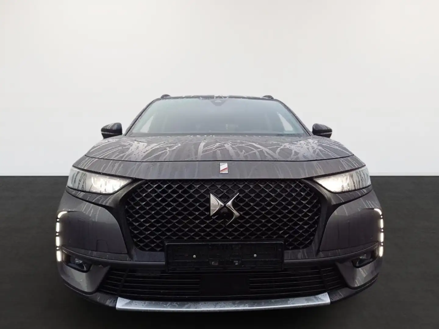 DS Automobiles DS 7 Crossback E-Tense 4x4 300 Performance Line+ Grau - 2