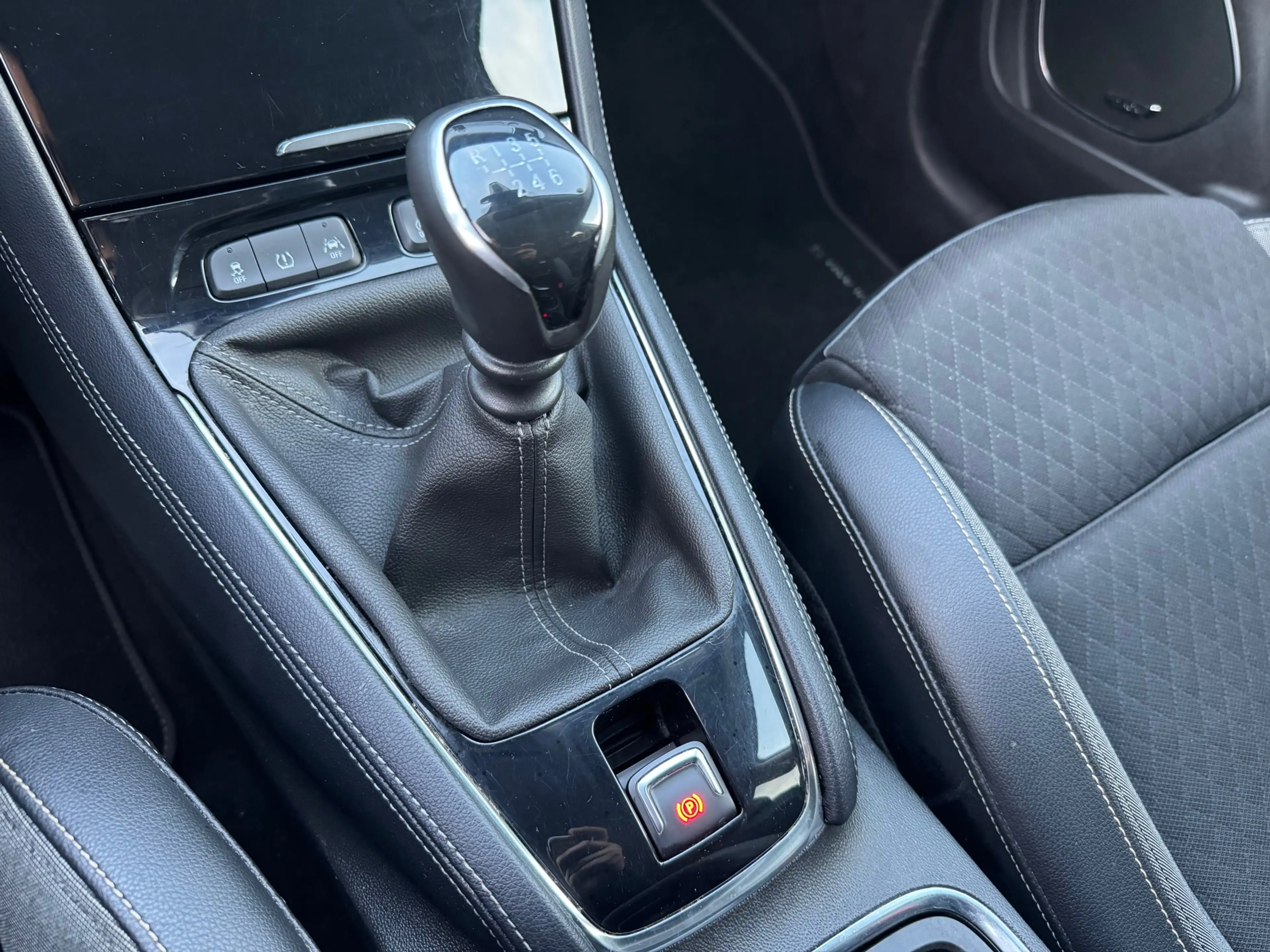 Opel Grandland X 1.2 Turbo Ultimate | Clima | Cruise | Camera | Nav — photo 19