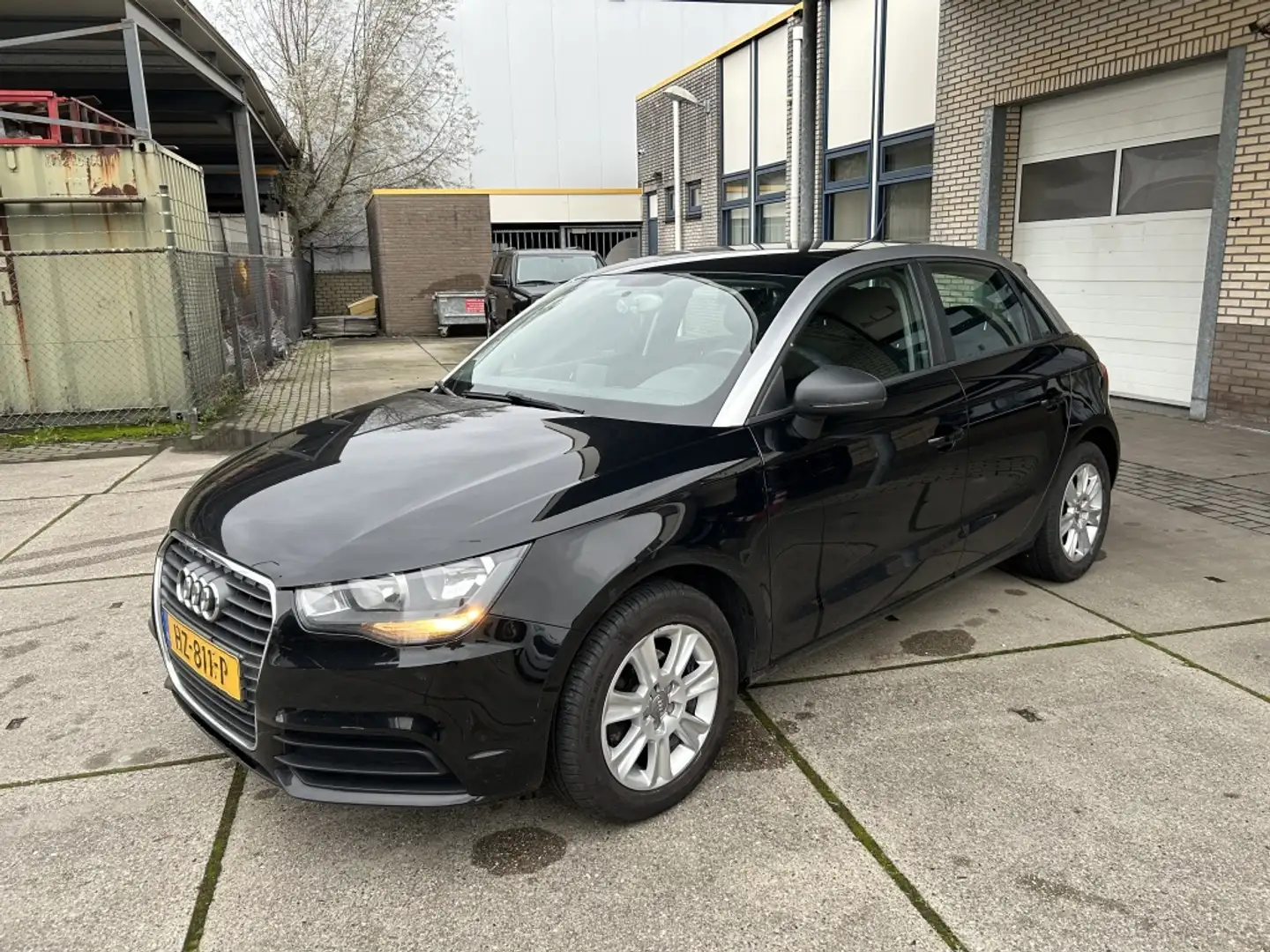 Audi A1 Sportback 1.2 TFSI Amb. PL. Noir - 1