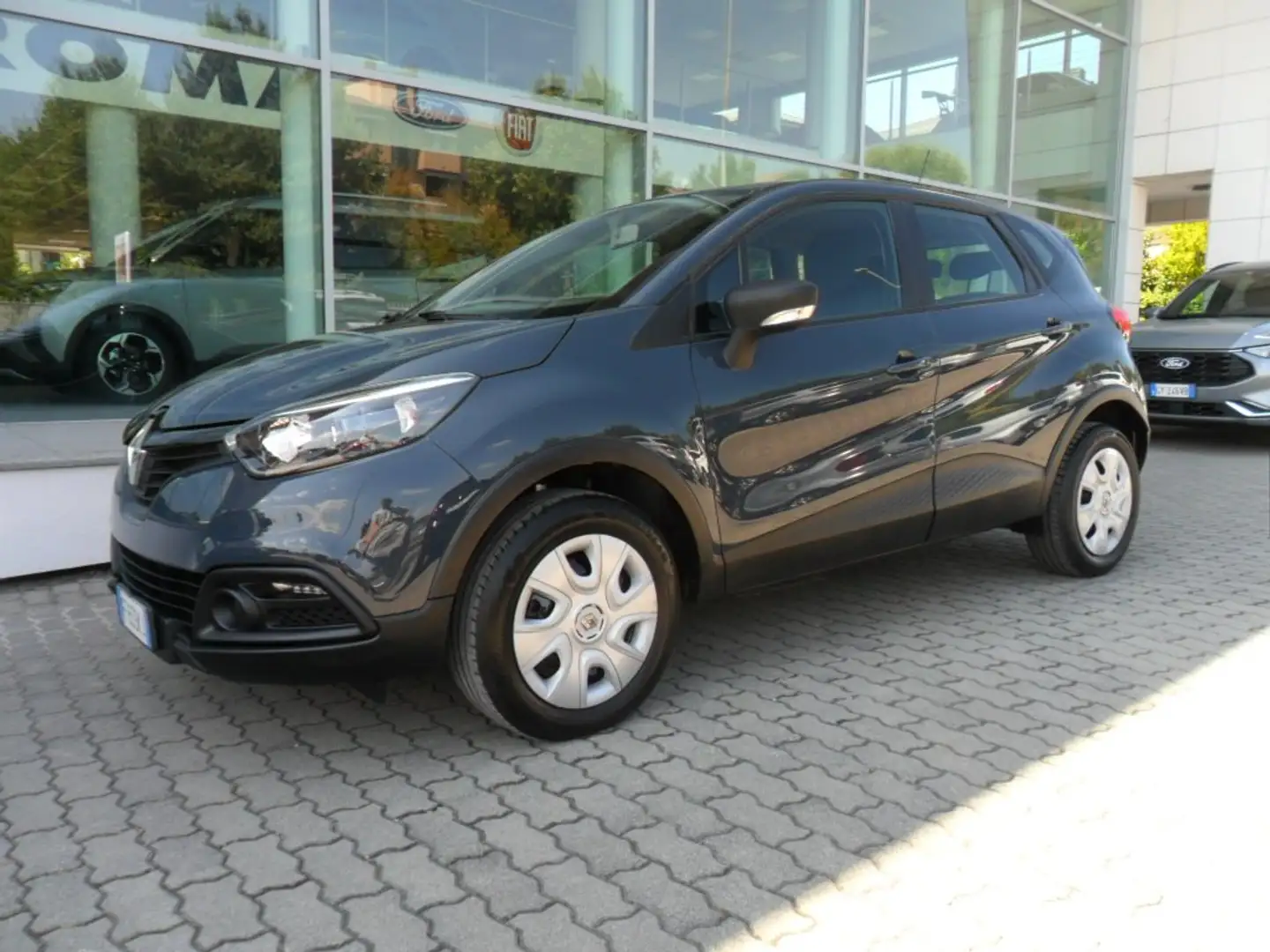 Renault Captur Captur I 2013 1.5 dci Zen (live) 90cv E6 Grigio - 1
