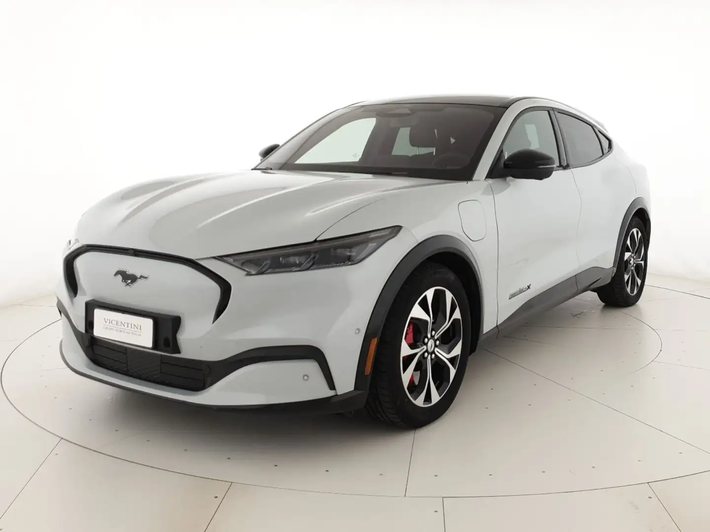 Ford Mustang mach-e extended range awd 351cv auto - 1