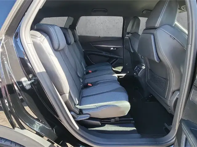 Peugeot 5008 view 14