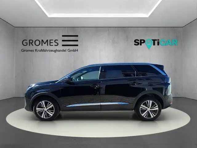 Peugeot 5008 view 6