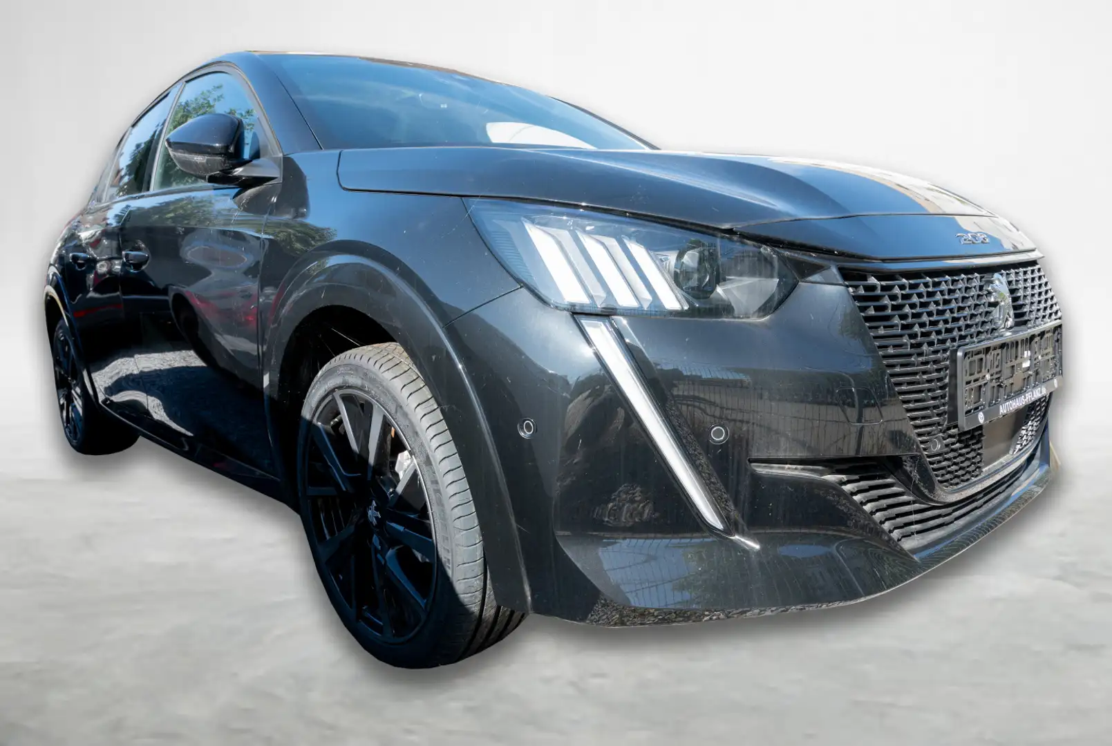 Peugeot 208 GT Elektromotor 136 *PANO*NAVI*SHZ* Noir - 2