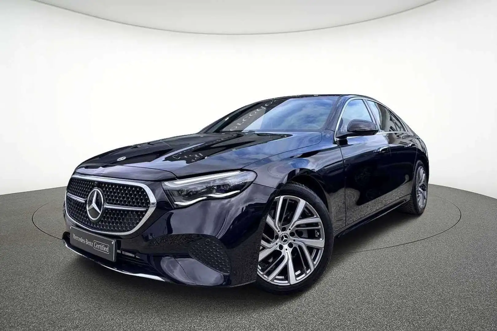 Mercedes-Benz E 220 d Luxury Line Noir - 1