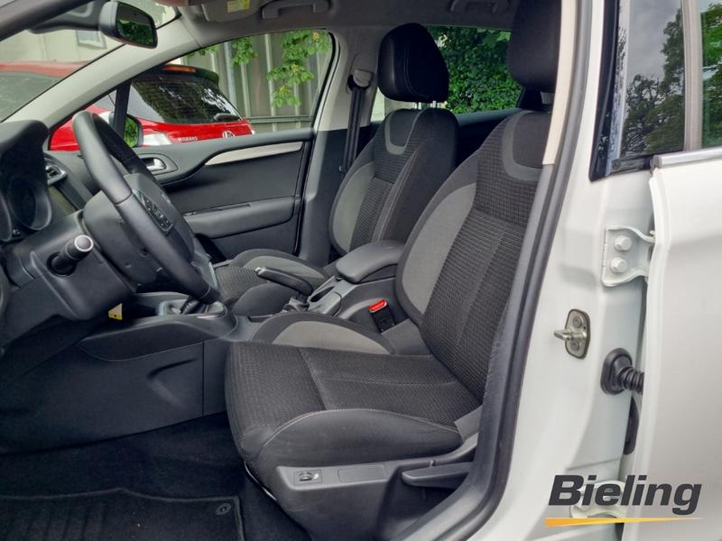 Citroen C4 Selection THP 110 1.2, Sitzheizung vorn, Tempomat — photo 6