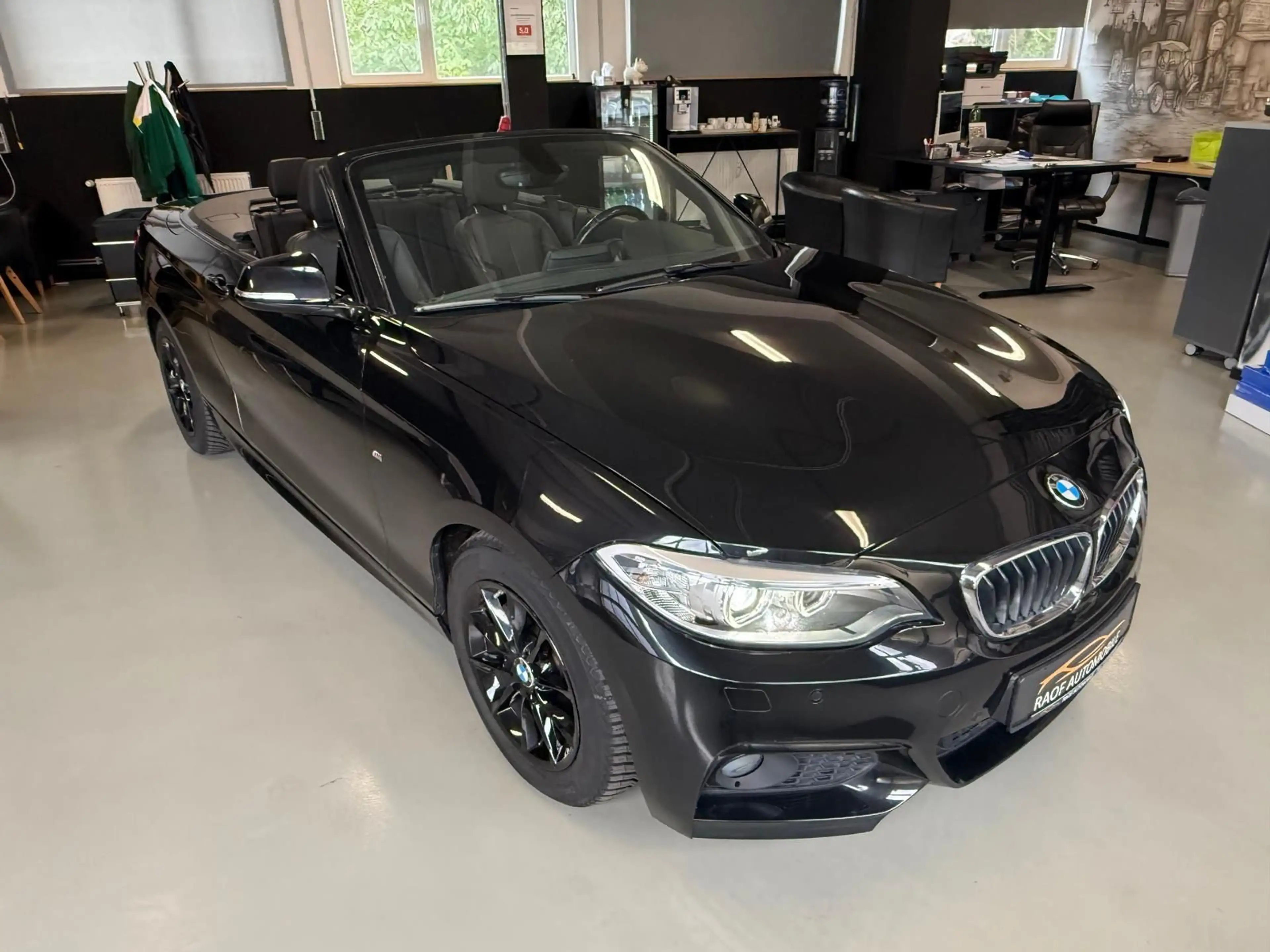 BMW 220 D 2er Cabrio M-Paket Sport  BI-XENON — photo 4