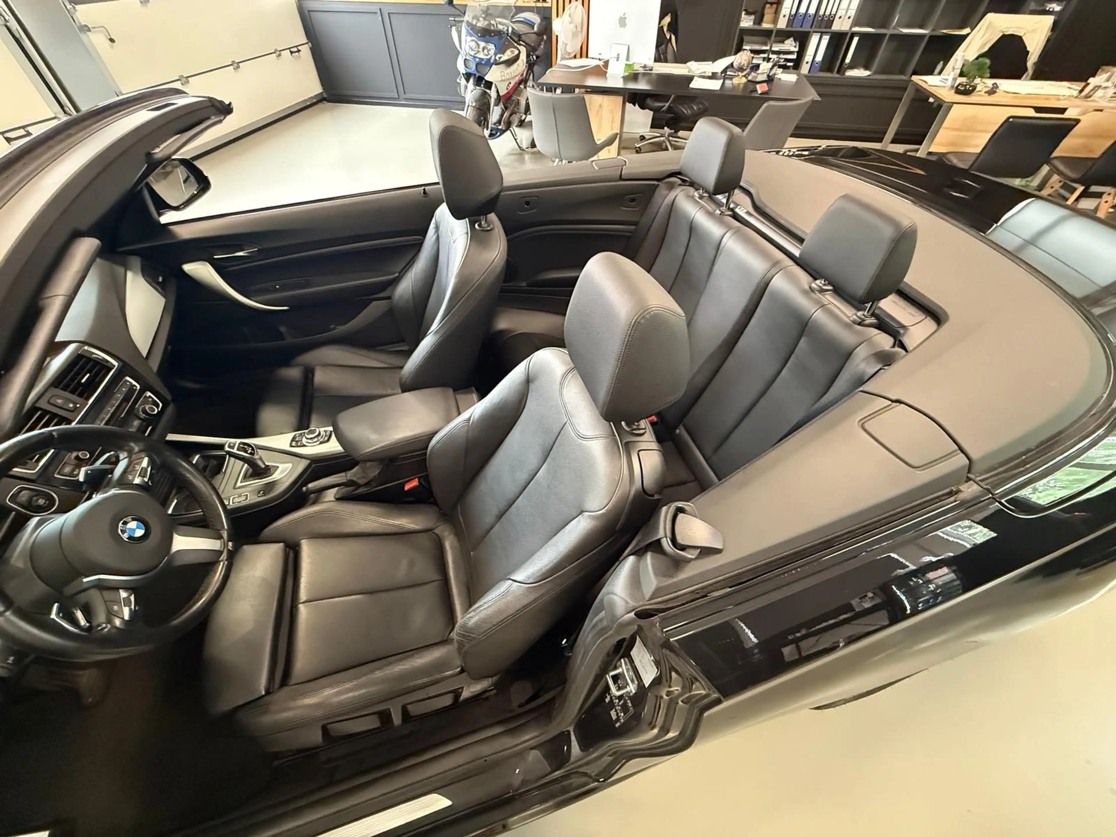 BMW 220 D 2er Cabrio M-Paket Sport  BI-XENON — photo 13