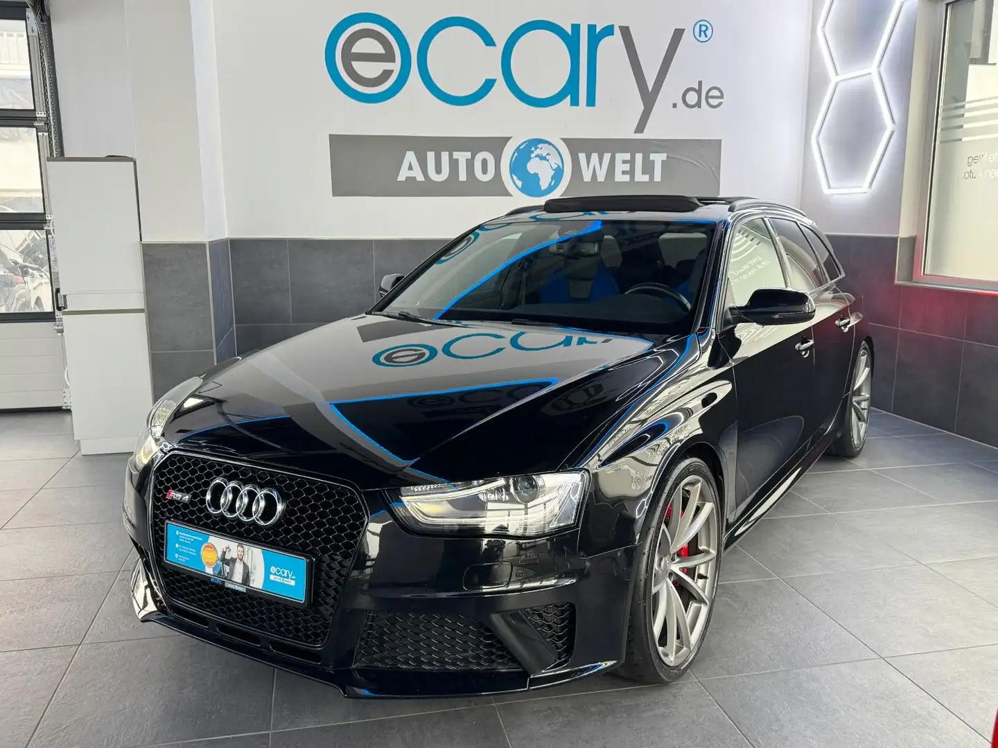 Audi RS4 Avant 4.2 FSI*V8*quattro*Valcona*Pano* B&O* Noir - 1