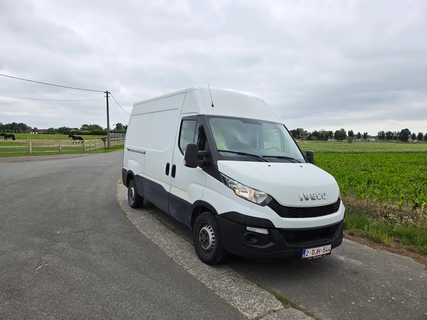 Iveco Daily 35 C 14 N V Natural Power Blanc - 2
