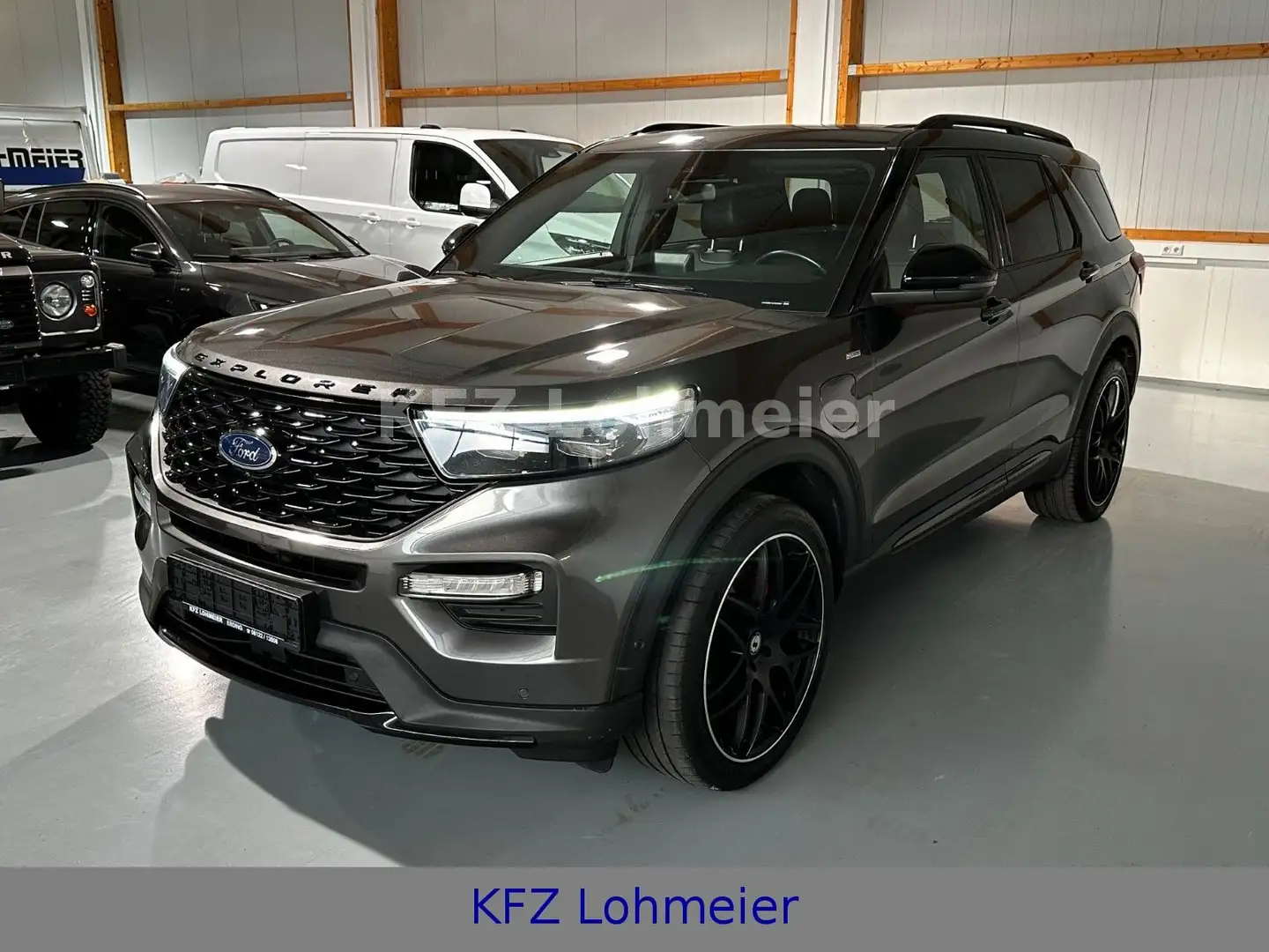 Ford Explorer ST-Line Plug-in-Hybrid 4x4 *AHK* Gris - 1