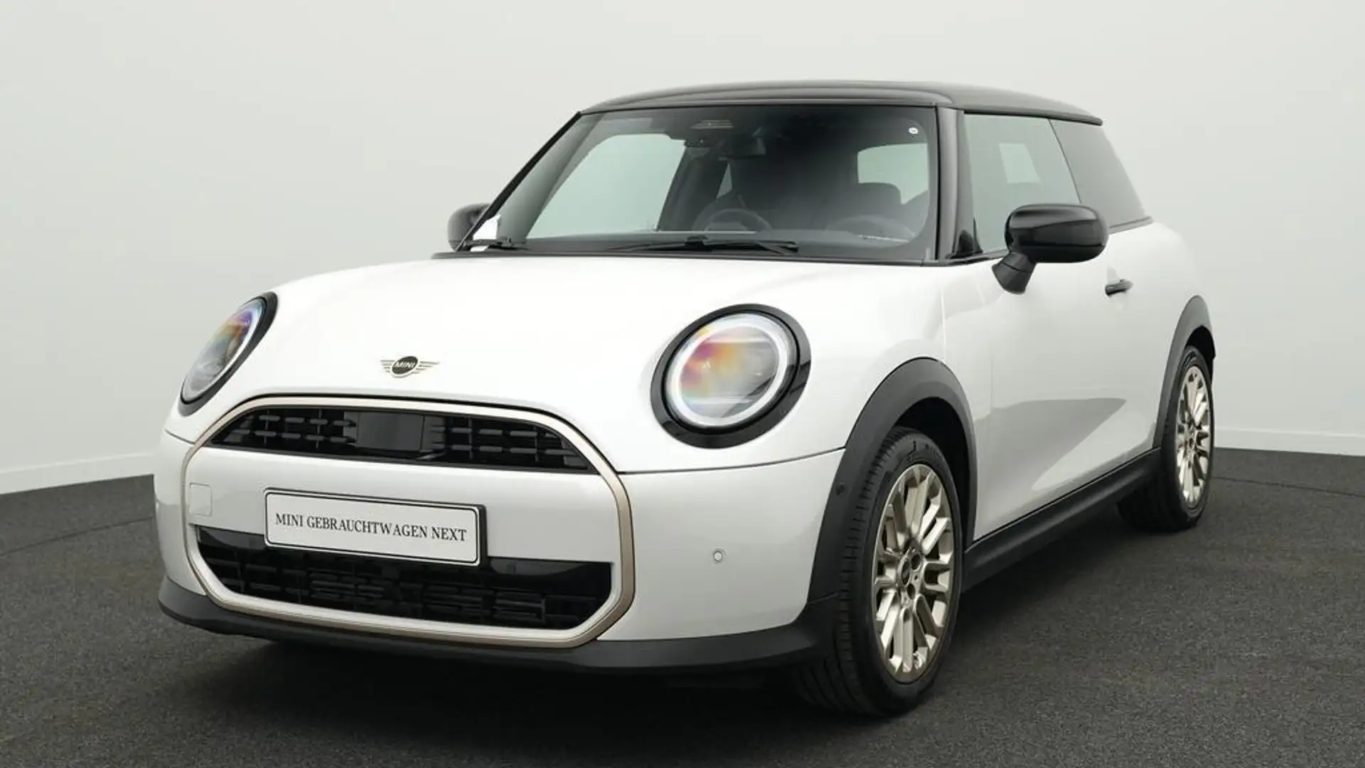 MINI Cooper C Favoured Trim Alb - 1