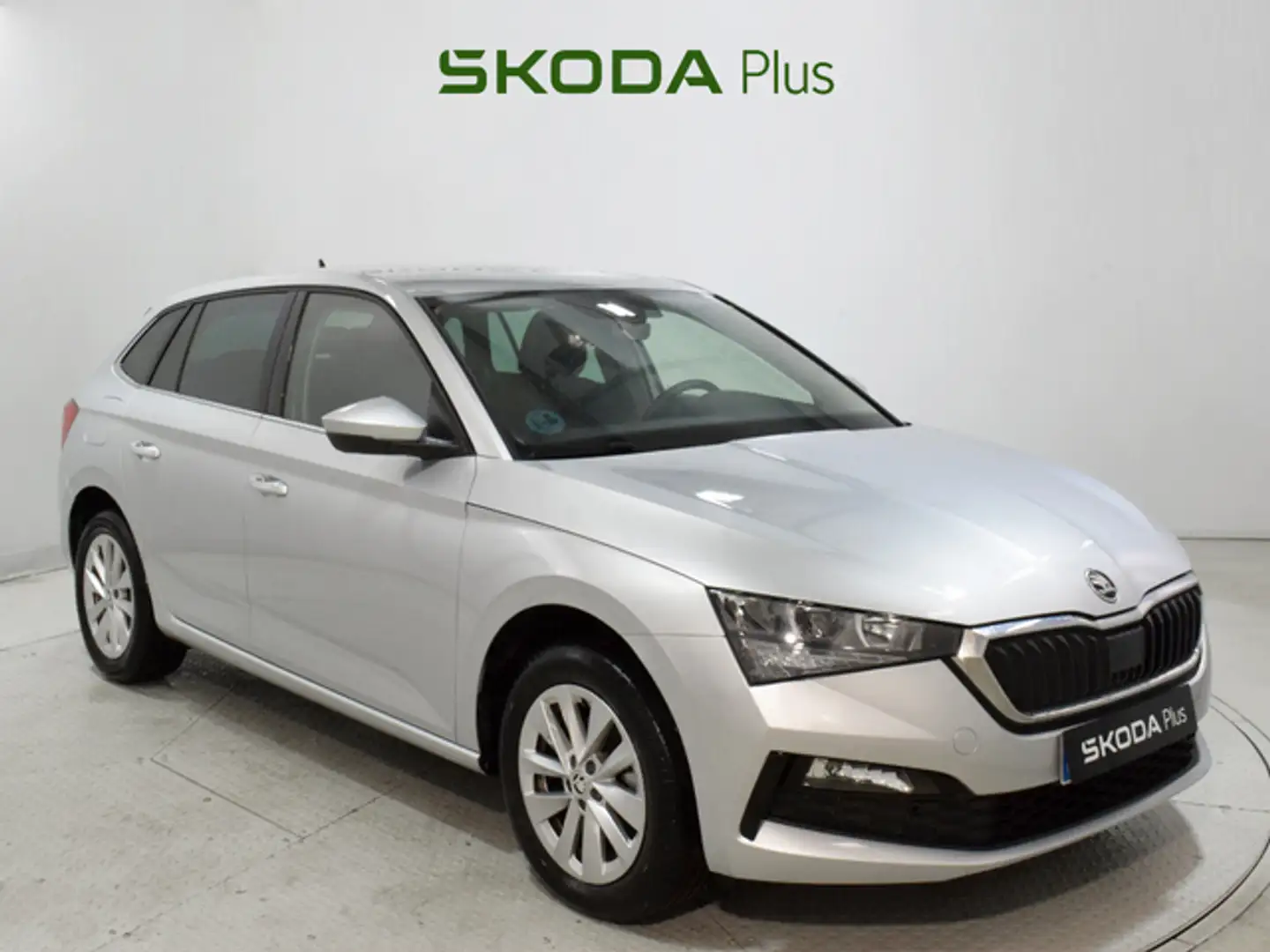 Skoda Scala 1.0 TSI Selection 70kW Plateado - 1