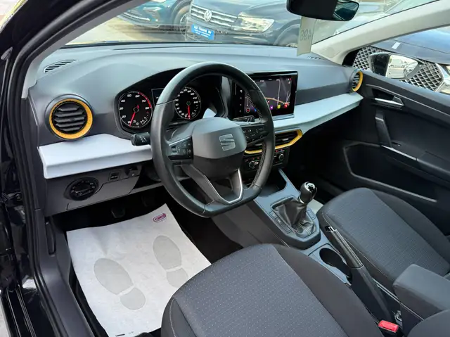 Seat Ibiza view 14