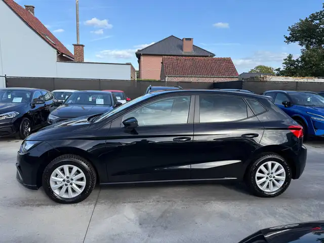 Seat Ibiza view 8