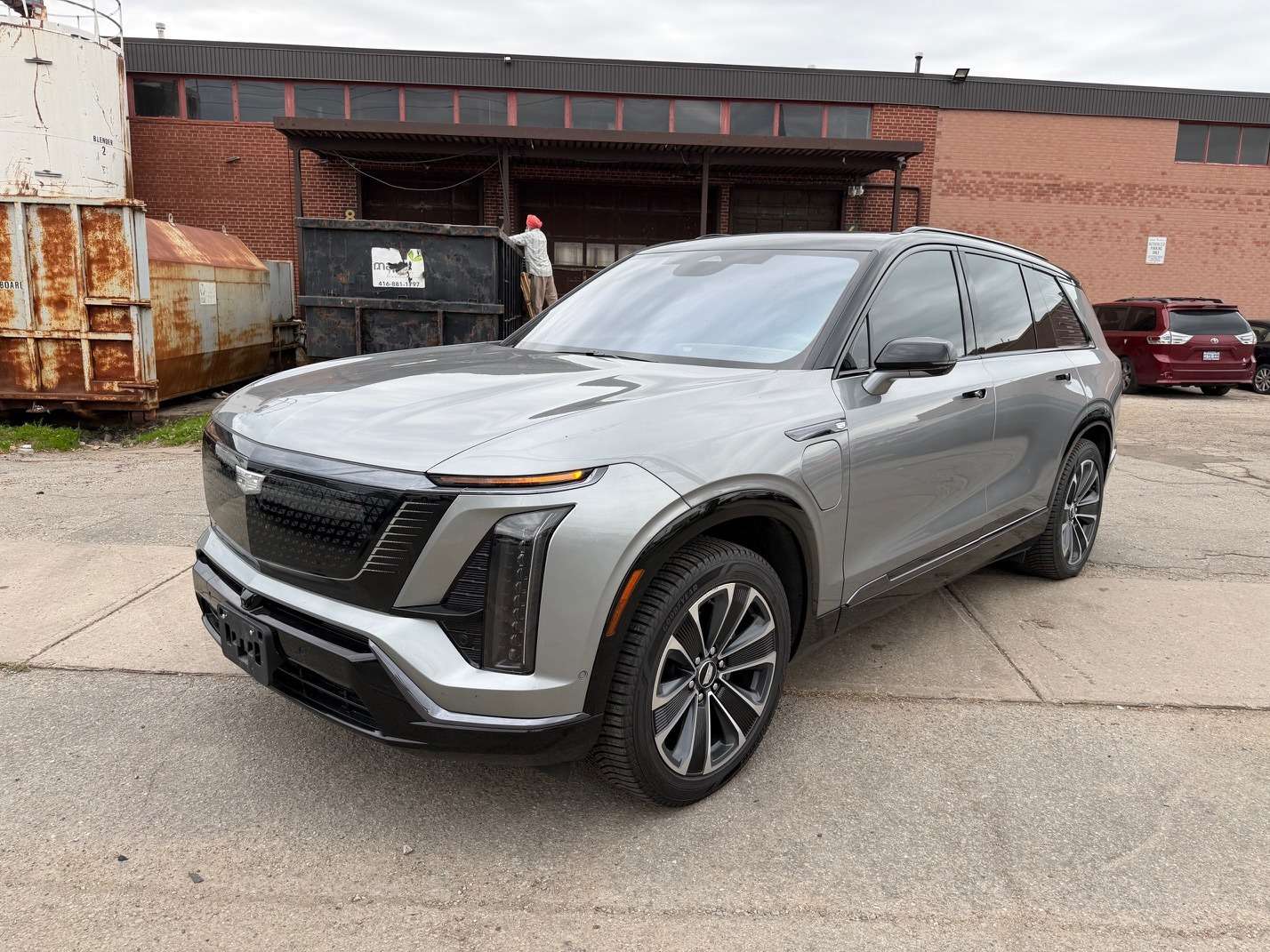 2026 Cadillac Vistiq Sport