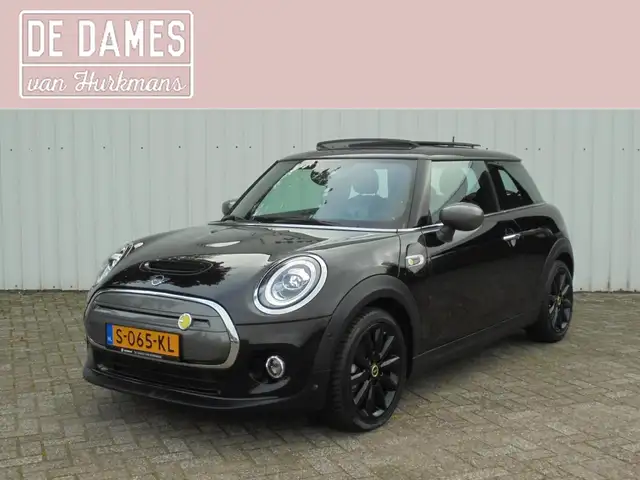 MINI Cooper S Mini 3-Deurs (f56) ELECTRIC 32.6 kWh PANODAK/NAVI/