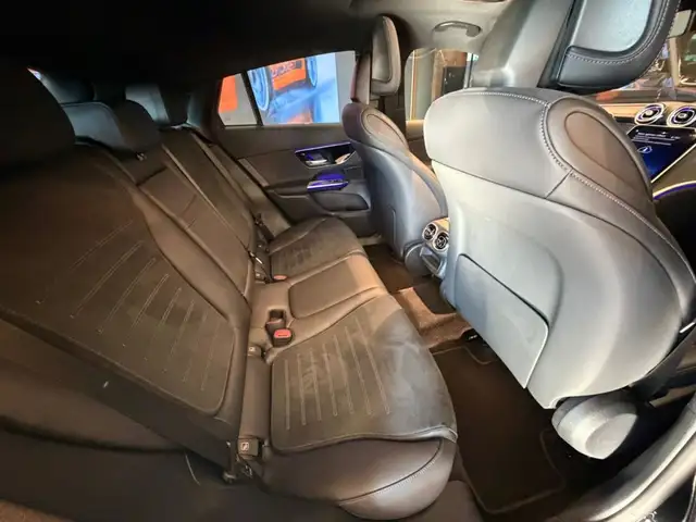 Mercedes-Benz GLC view 13