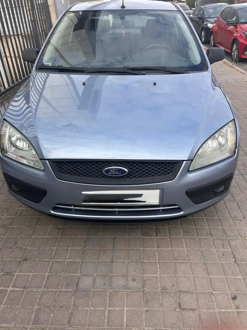 Ford Focus Focus Sedán 1.6TDCi Trend 90 Trend Azul - 2