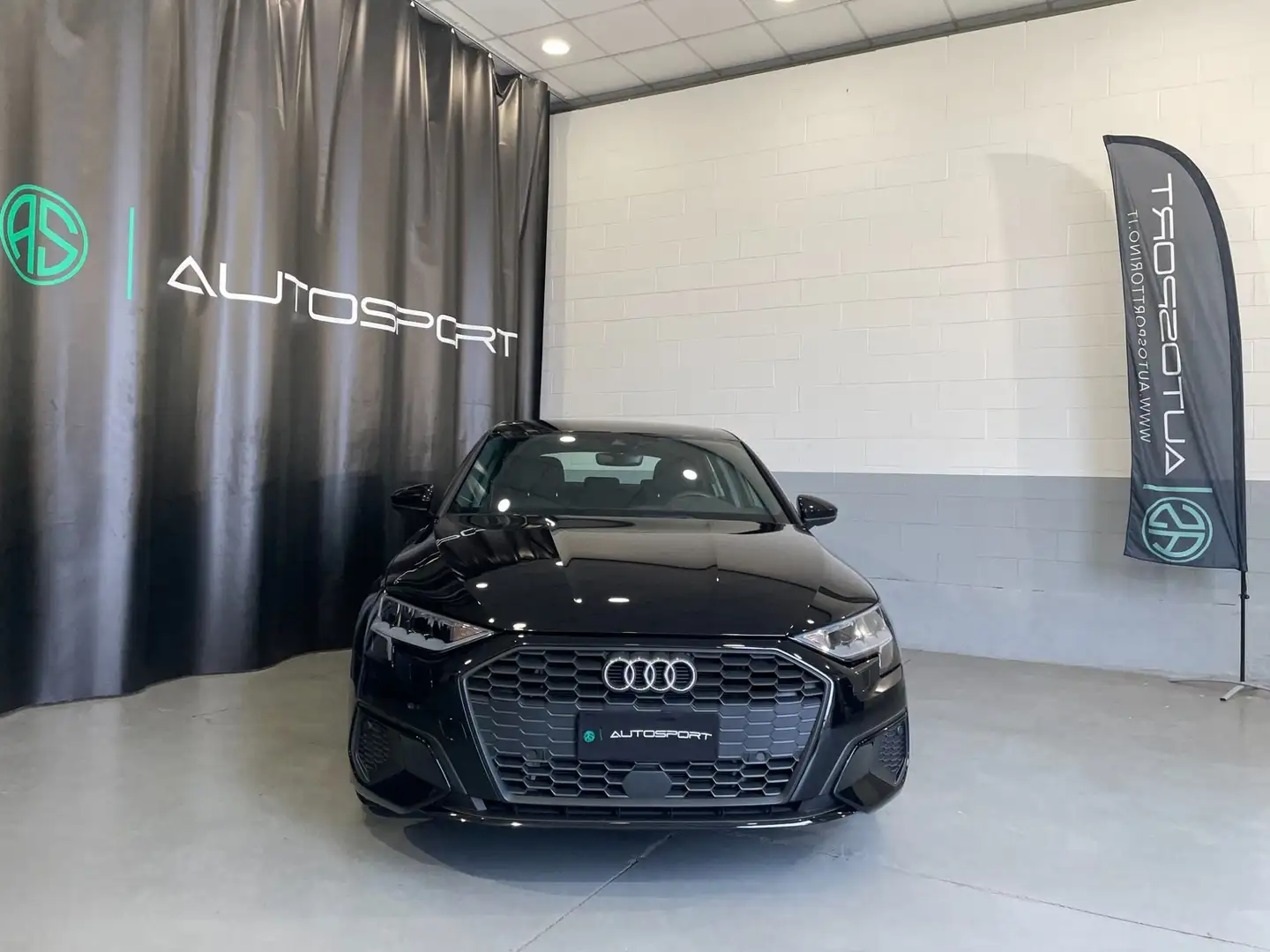 Audi A3 SPB 40 TFSI e S tronic Schwarz - 2