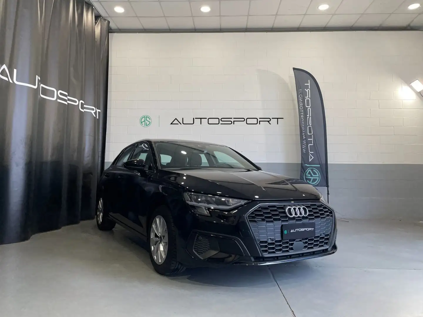 Audi A3 SPB 40 TFSI e S tronic Schwarz - 1