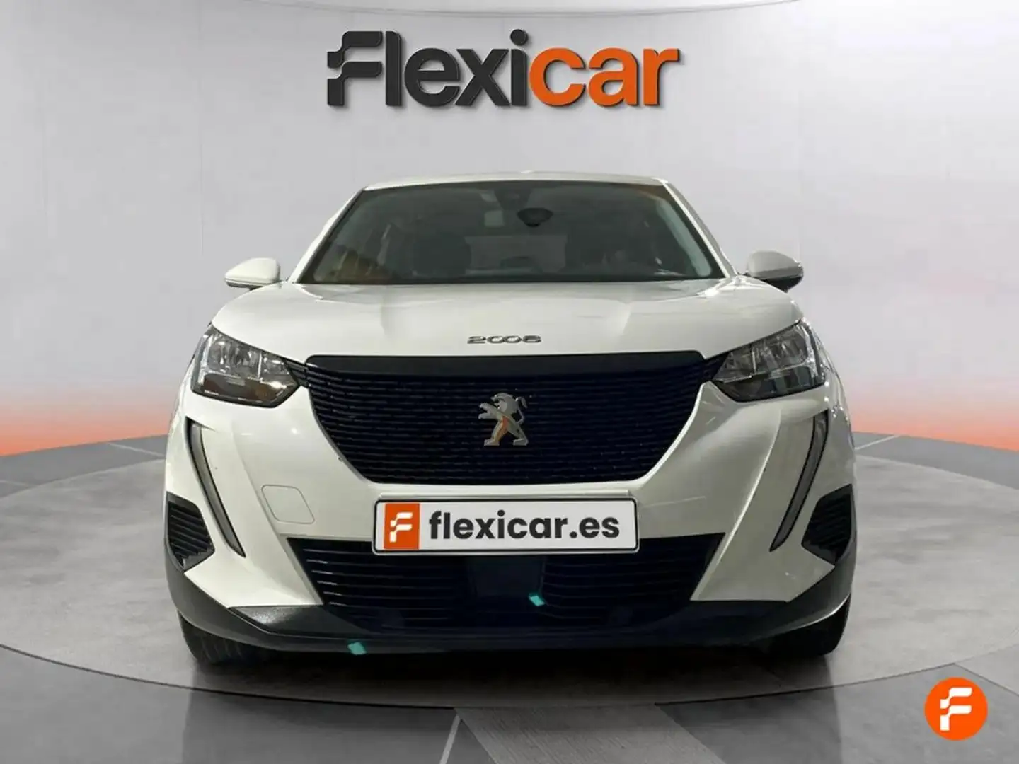 Peugeot 2008 1.2 PureTech S&S Active Pack 100 Wit - 2
