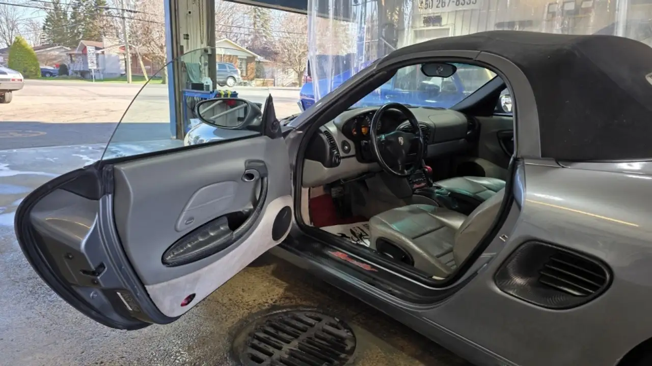 Porsche Boxster снимка Porsche Boxster