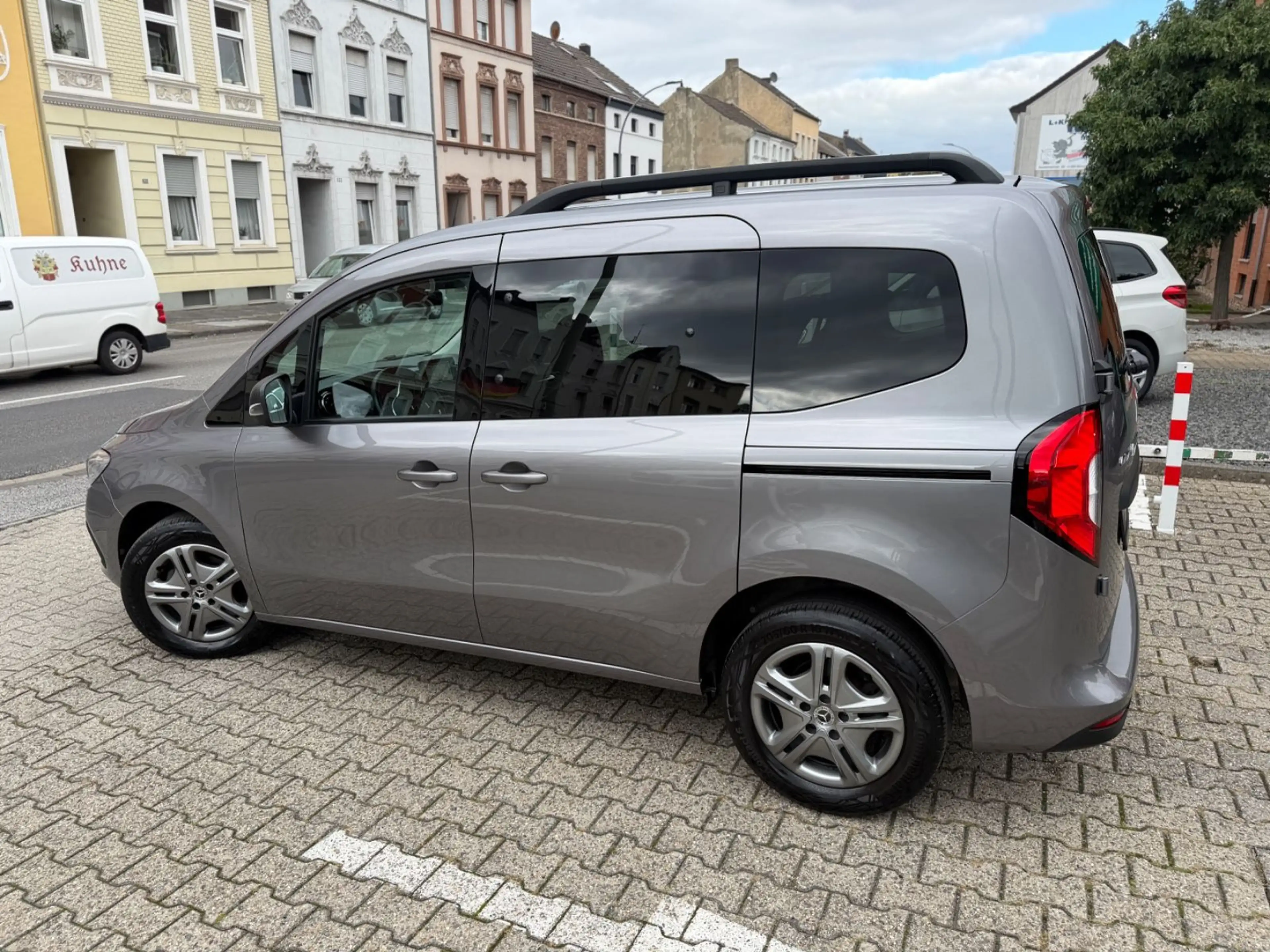 Mercedes-Benz Citan Kombi 113 TOURER NAVI KAMERA MBUX TEMPOM. — photo 6
