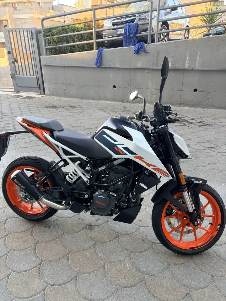 KTM 125 Duke