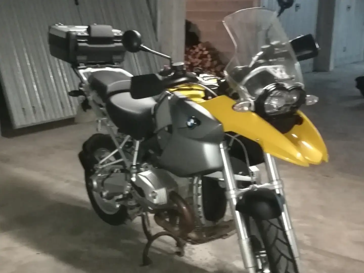 BMW R 1200 GS Giallo - 2