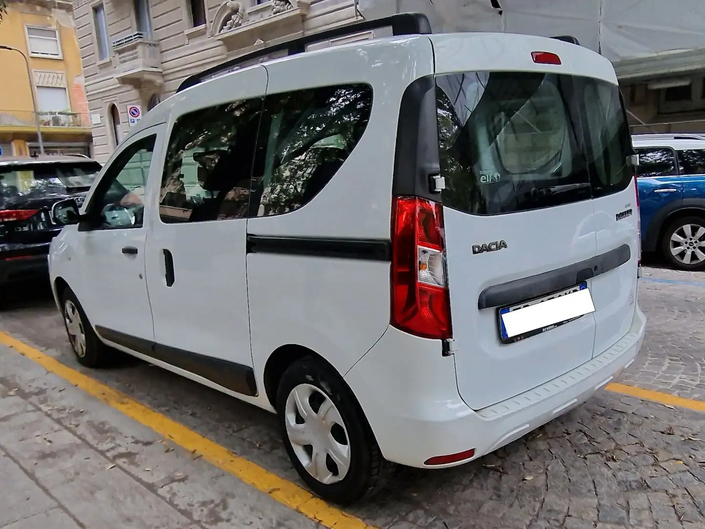 Dacia Dokker Dokker 1.5 dci Laureate 75cv Bianco - 2