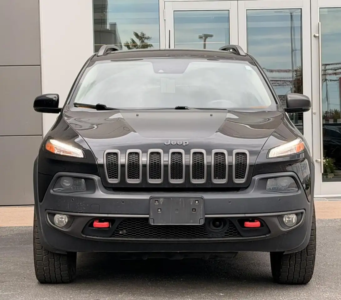 Jeep Cherokee photo Jeep Cherokee