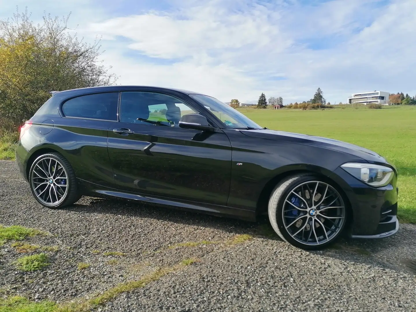 BMW 135 1er (3-Türer) M135i xDrive Sport-Aut. Negru - 2