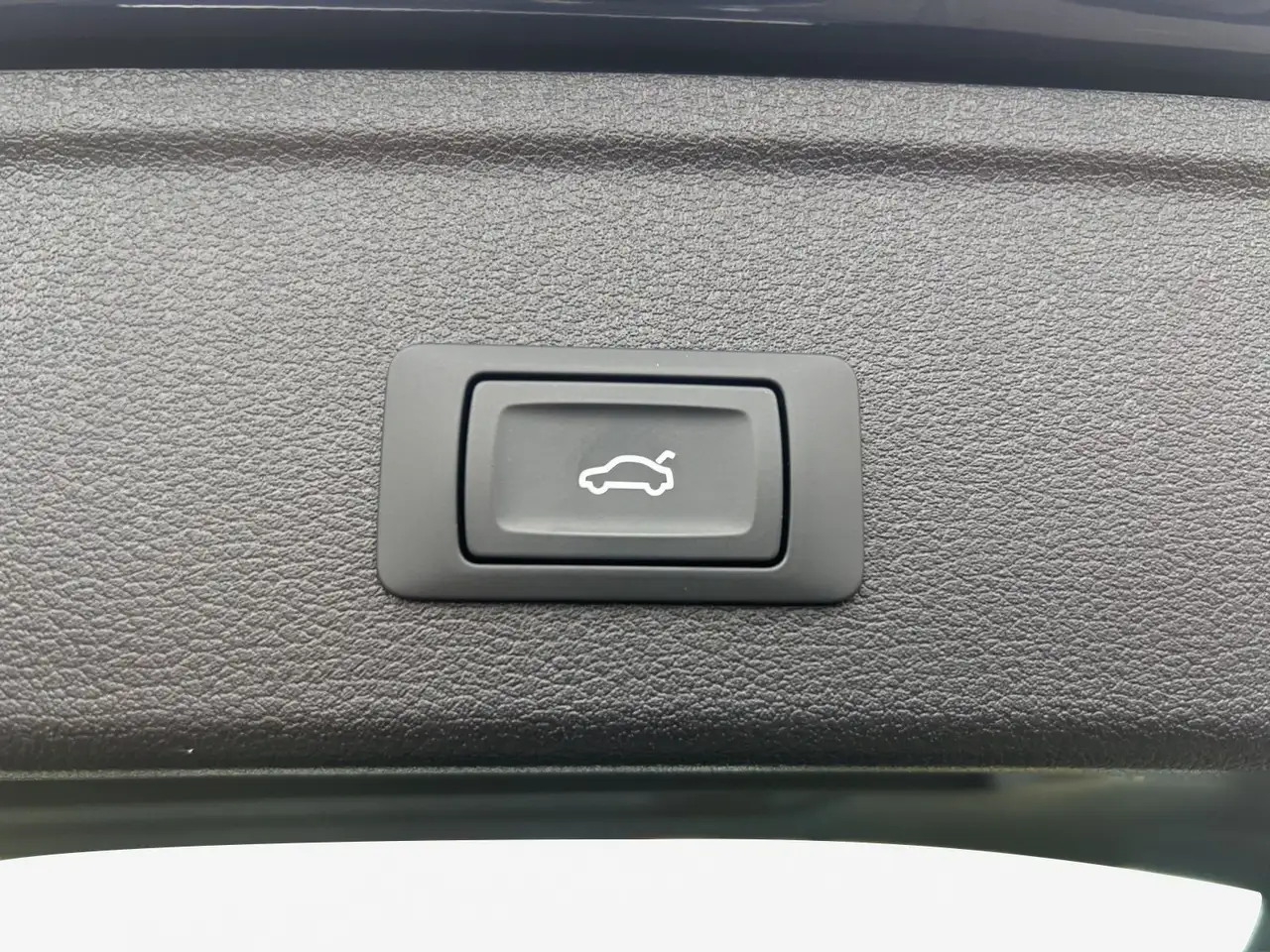 Audi A4 35 TDI S tronic ADVANCED *NAVI*LED*AHK* 10