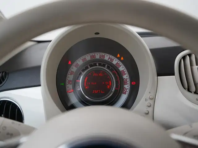 Fiat 500c view 8