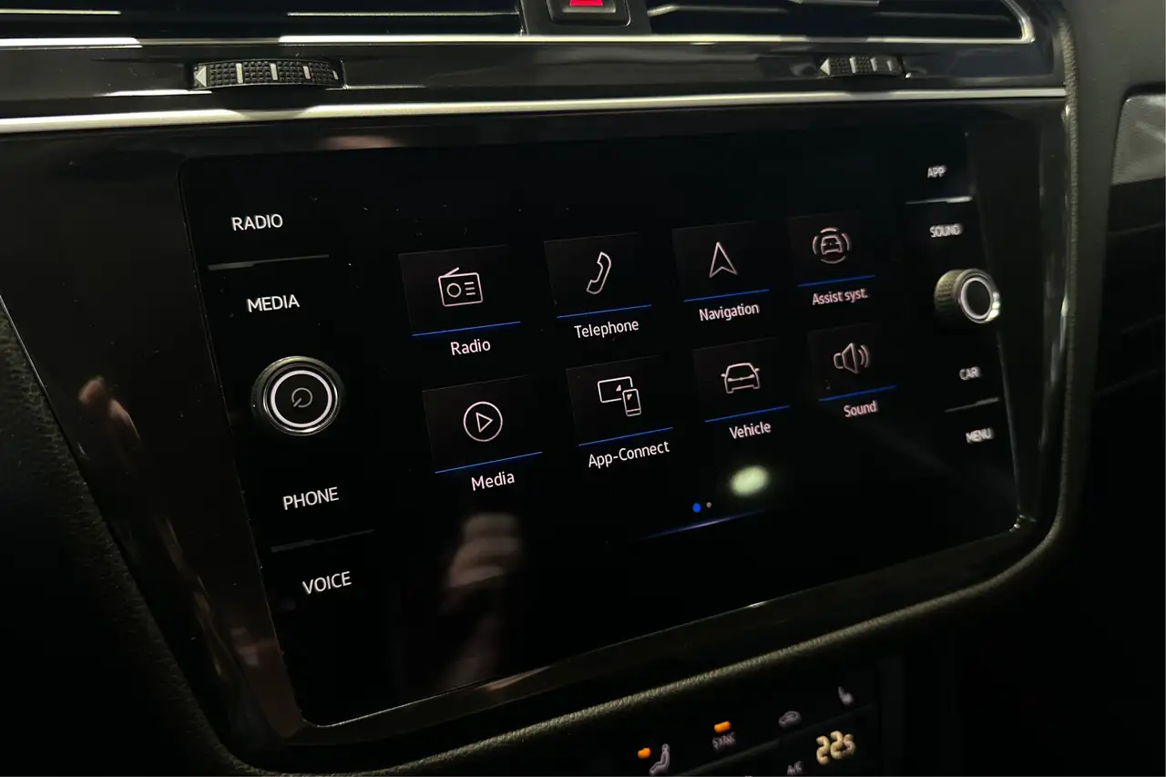 Volkswagen Tiguan снимка Volkswagen Tiguan