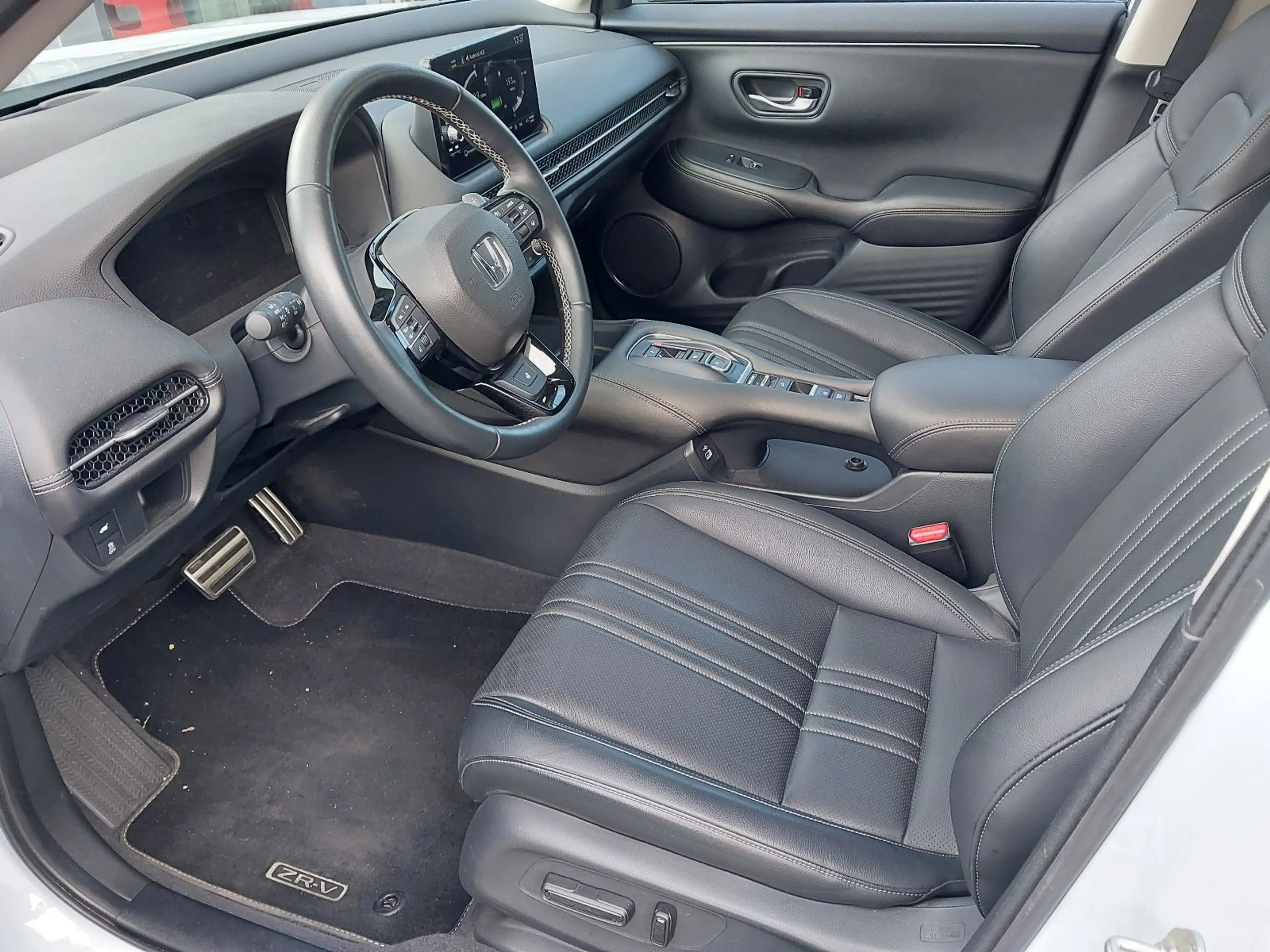Honda ZR-V 2,0 e:HEV Advance Navi/LED/Kamera — photo 11