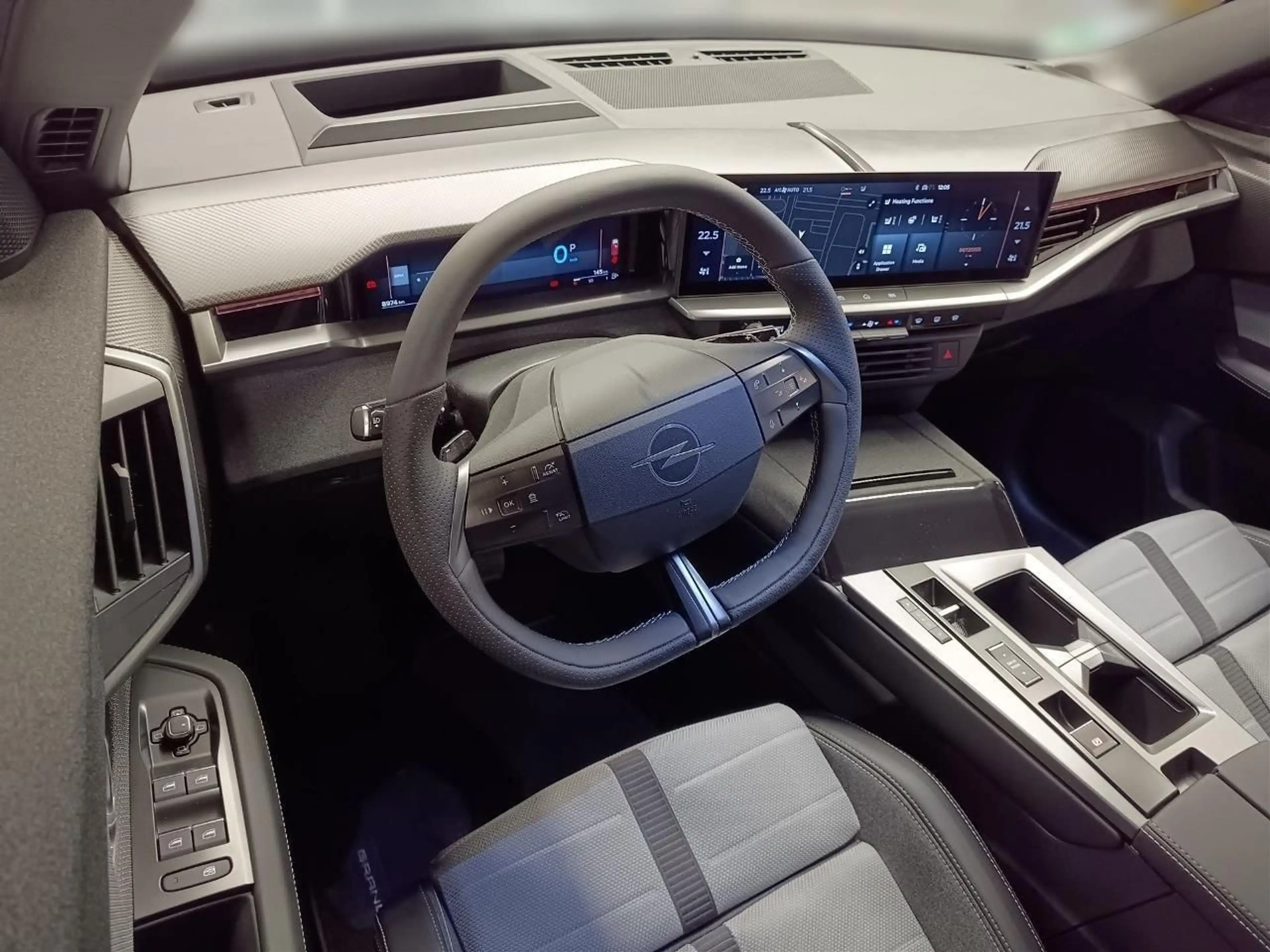 Opel Grandland X Grandland 1.2 48V Mild-Hybrid 100 kW GS — photo 10