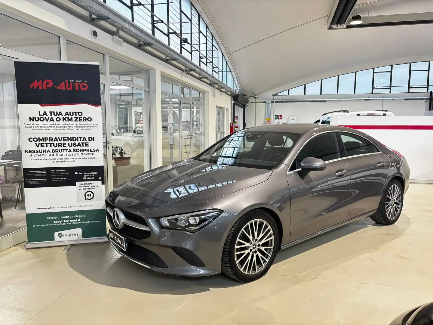 Mercedes-Benz CLA 180 CLA 180 d Automatic Sport MANUTENZIONI REGOLARI t Grigio - 1